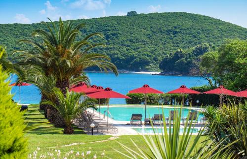 Petaleia Hotel | Bella Mare Hotel