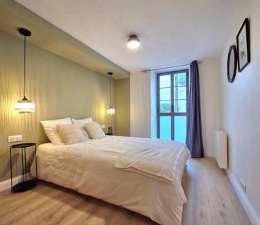 Saint-Satur House | Belle de Nuit