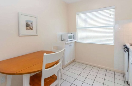 Belleair Beach Hotel | Belleair Beach Resort Motel
