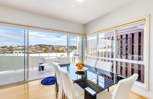 Bellerive Apartment | Bellerive Marina View Apartments NO 27