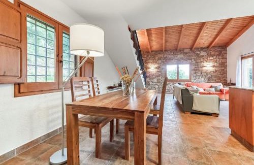 Montseny House | Belvilla by OYO Can Pere Castanyer