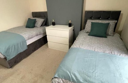 Crewe House | Bentley Place