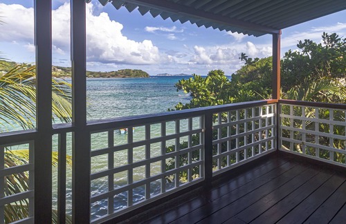 Lower Bay Cottage | Bequia Beach Cottage