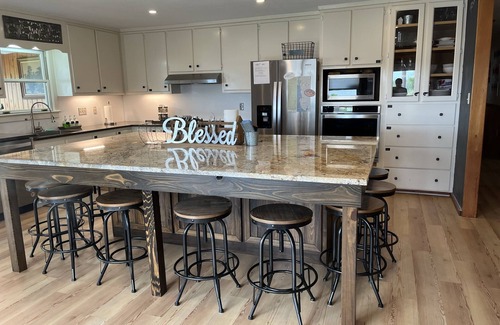 Fairhope House | Best Bay View, 7 Acres, Kayaks, Bikes, Game Room, Boat/Cargo Lift, Pets Welcome