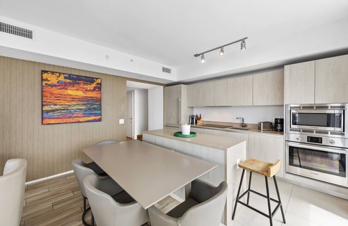 Hollywood South Central Beach Resort | Best Beachfront Luxury 2 Bed/2 Bath Ocean View at 5 Star Resort and Amenities.