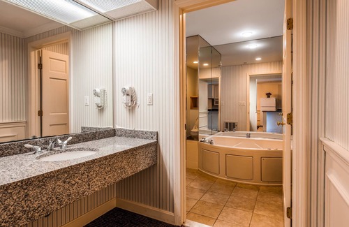 Quincy Hotel | Best Western Adams Inn Quincy-Boston