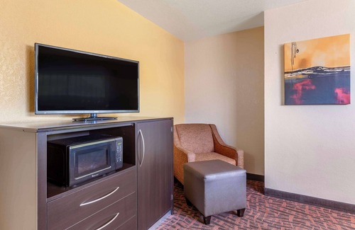 Holbrook Hotel | Best Western Arizonian Inn