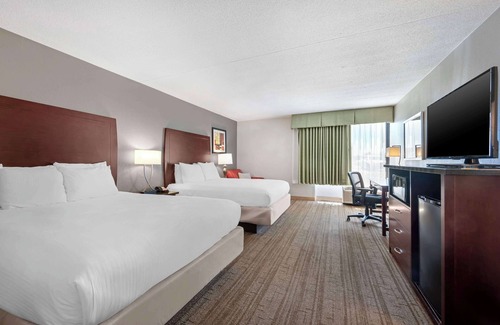 La Grange Hotel | Best Western Ashbury Inn