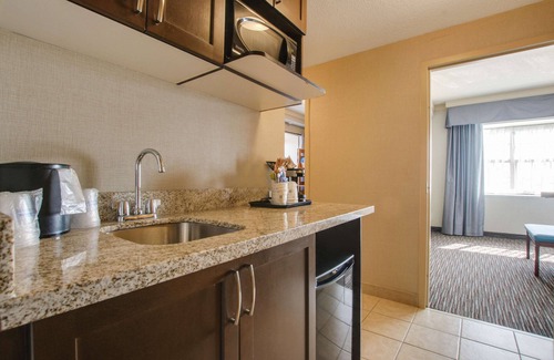 Brantford Hotel | Best Western Brantford Hotel & Conference Centre