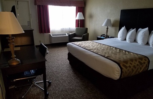De Funiak Springs Hotel | Best Western Crossroads Inn