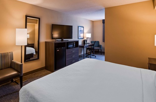 Madison Hotel | Best Western East Towne Suites