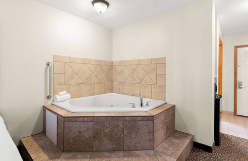 George West Hotel | Best Western George West Executive Inn