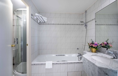 Aurillac Hotel | Best Western Grand Hotel De Bordeaux