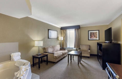 Harrisburg Hotel | Best Western Harrisburg North Hotel