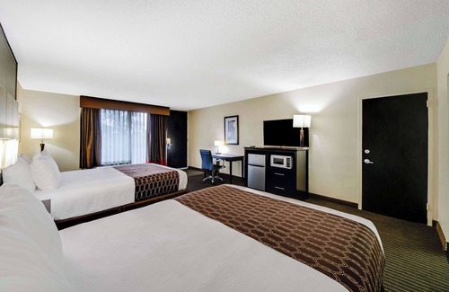 Amistad National Recreational Area Hotel | Best Western Inn of Del Rio