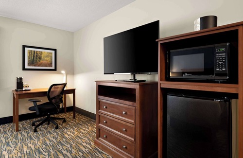 Rice Lake Hotel | Best Western Inn