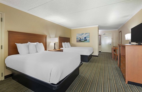Daytona Beach Hotel | Best Western International Speedway Hotel
