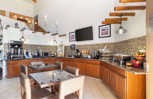 Fort Collins Hotel | Best Western Kiva Inn