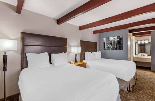 Las Cruces Hotel | Best Western Mission Inn