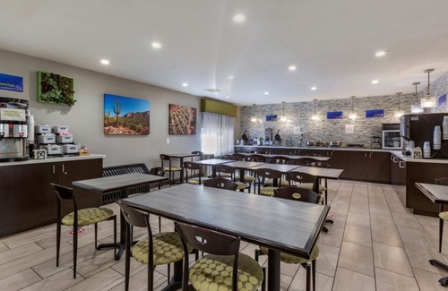 North Mountain Hotel | Best Western North Phoenix Hotel