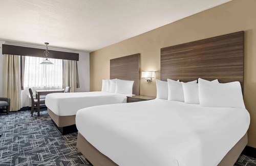 Caldwell Hotel | Best Western Plus Caldwell Inn & Suites