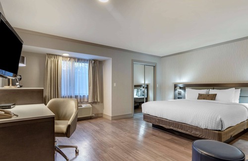 South Fair Oaks Hotel | Best Western Plus Executive Suites
