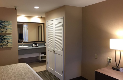 Scotts Valley Hotel | Best Western Plus Inn Scotts Valley