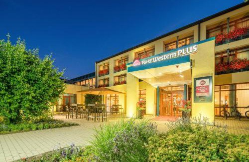 Staffelstein Hotel | Best Western Plus Kurhotel an der Obermaintherme