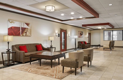 Milwaukee Hotel | Best Western Plus Milwaukee Airport Hotel & Conference Ctr