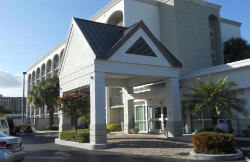 North Miami Hotel | Best Western Plus North Miami-Bal Harbour
