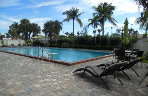 North Miami Hotel | Best Western Plus North Miami-Bal Harbour