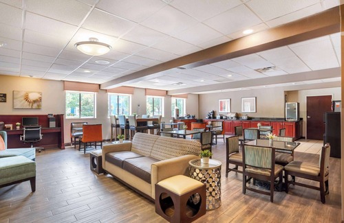 Pelham Hotel | Best Western Plus Oak Mountain Inn