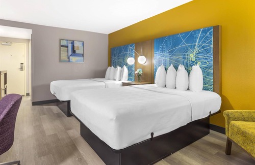 Northwest Raleigh Hotel | Best Western Plus Raleigh Crabtree Valley Hotel
