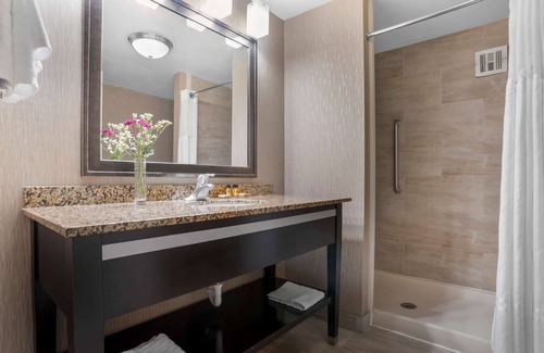 Tallahassee Hotel | Best Western Plus Tallahassee North Hotel