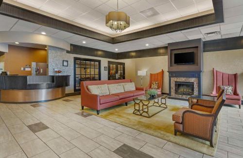 St. Charles Hotel | Best Western Plus The Charles Hotel