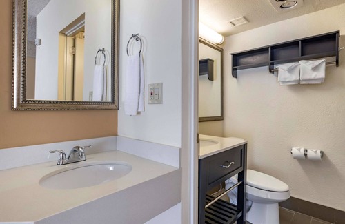 Thousand Oaks Hotel | Best Western Plus Thousand Oaks Inn