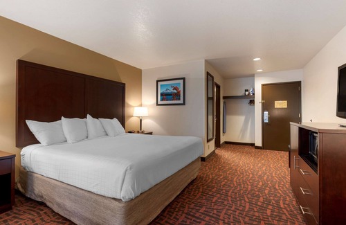 Parkrose Hotel | Best Western Pony Soldier Inn - Airport