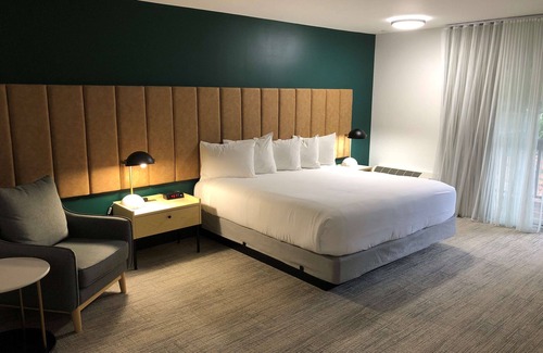 Cedar Hills Hotel | Best Western Portland West Beaverton