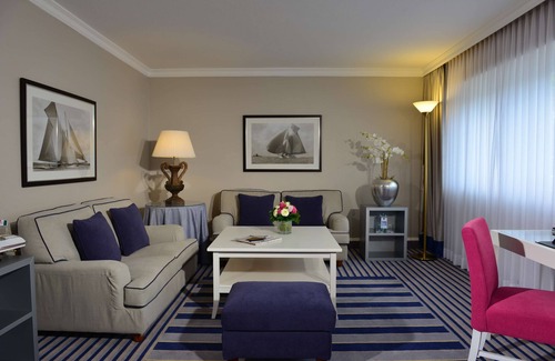 Mittelfeld Hotel | Best Western Premier Parkhotel Kronsberg