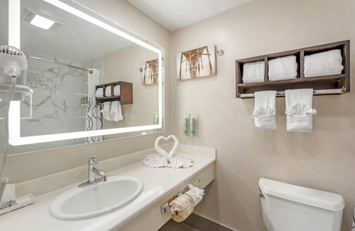North Redondo Hotel | Best Western Redondo Beach Galleria Inn Hotel - Beach City LA
