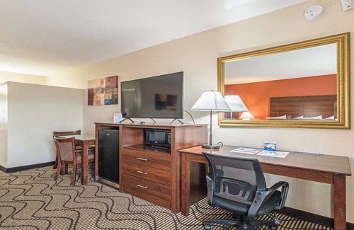Folsom Road Hotel | Best Western Roseville Inn
