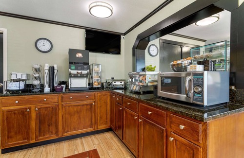 Waynesville Hotel | Best Western Smoky Mountain Inn