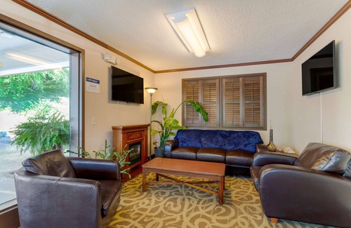 Waynesville Hotel | Best Western Smoky Mountain Inn