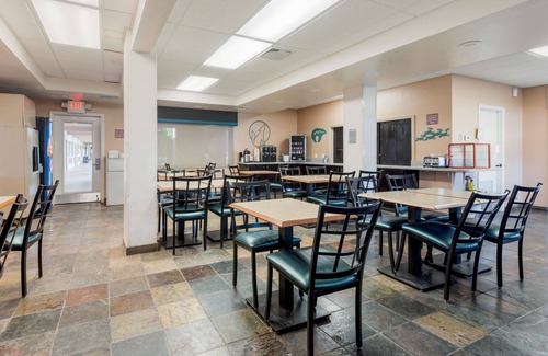 Cortez Hotel | Best Western Turquoise Inn & Suites
