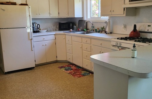 Kauneonga Lake House | Bethelwoods Concert Season is in Full Swing! 2- Bedroom House near venue.