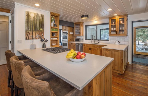 Gallatin Gateway House | Big Sky Vacation Rentals: Riverbend Haven