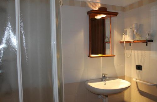 Passo Pramollo Hotel | Biker Hotel Al Gallo Forcello