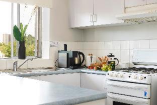 East Melbourne Apartment | Birches Serviced Apartments