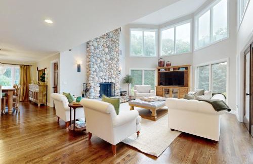 Lagoon Heights House | Bird's Paradise