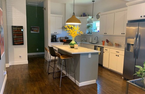 Oak Cliff House | Bishop Arts Bungalow Escape